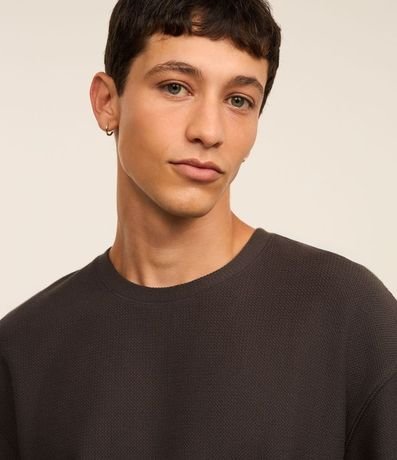 Remera Relaxed en Algodón con Textura Chevron 4