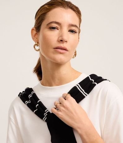 Blusa en Algodón Pima con Cuello Redondo 4