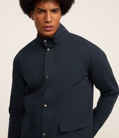 Campera Bomber en Sarga con Abotonado y Bolsillos Cargos 3