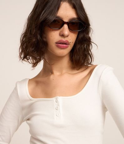 Blusa en Rib con Escote U y Botones 3