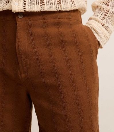 Bermuda en Algodón con Textura y Cintura Elástica 5