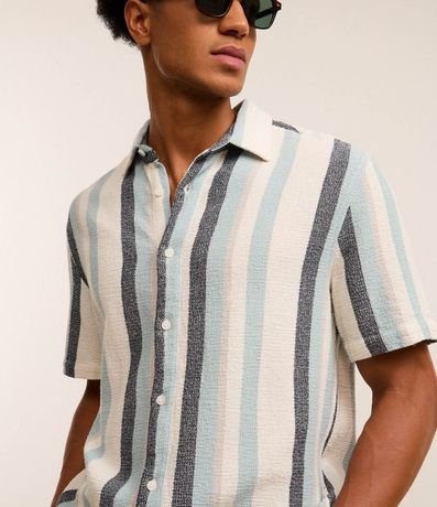 Camisa en Algodón Texturizada con Estampa Rayas 3