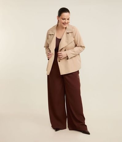 Campera Trench Coat Crpped en Gabardine con Botones Curve & Plus Size 3