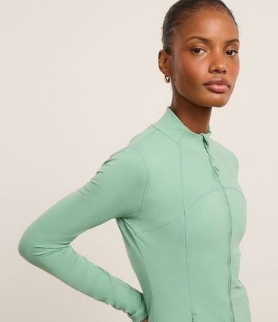 Campera Deportiva en Microfibra con Recortes y Bolsillos 4