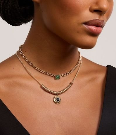 Collar Capas en Metal con Colgantes de Resina