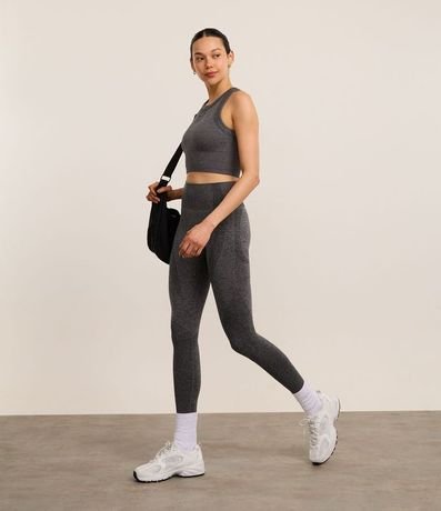 Musculosa Deportiva Seamless Texturizada con Goma Movement 2