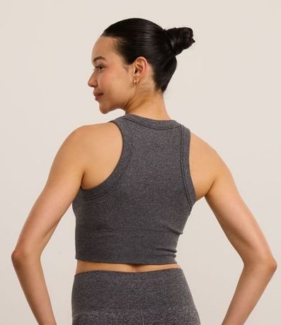 Musculosa Deportiva Seamless Texturizada con Goma Movement 4