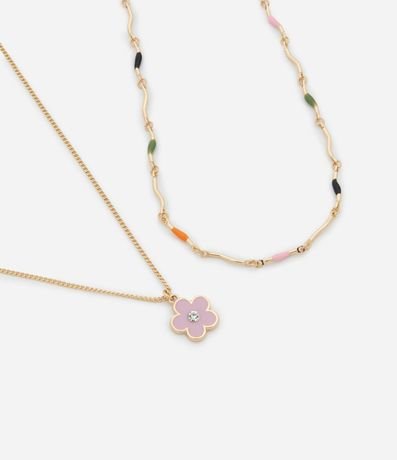 Collar Capas con Detalles Palitos Ondulados y Colgante de Flor