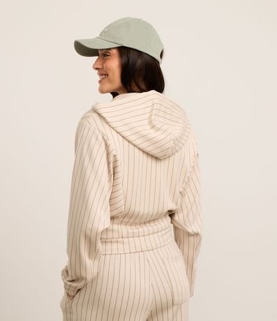 Campera Deportiva Oversized con Estampa Bordada y Rayas 3