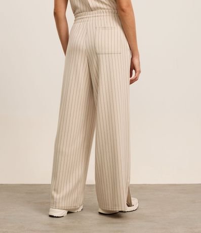 Pantalón Deportiva Reta con Estampa Rayada 3