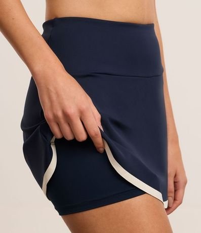 Short Pollera Deportivo en Microfibra con Bajo Contrastante 3