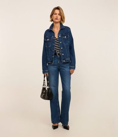 Campera Trucker en Jeans con Bolsillos 2