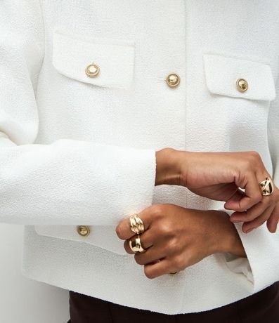 Chaqueta Tweed con Botones Metalizados y Solapas 3