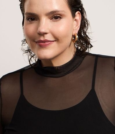 Blusa Sobrepuesta en Tule con Cuello Redondo Curve & Plus Size 3
