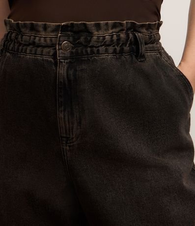 Pantalón Clochard con Curvas y Abrigo Talla Grande 4