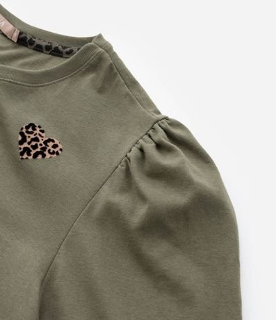 Blusa Manga Abullonada y Corazón Animal Print Curve & Plus Size 7