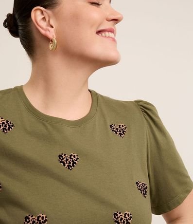 Blusa Manga Abullonada y Corazón Animal Print Curve & Plus Size 3