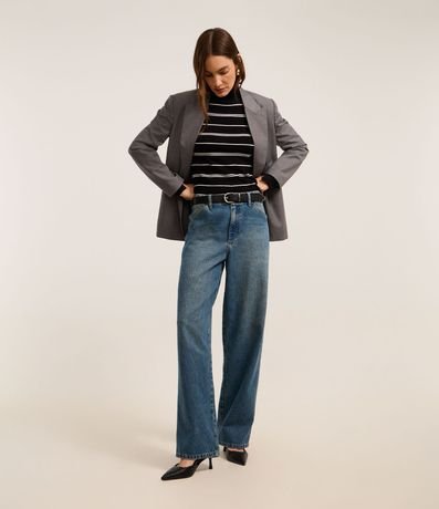 Suéter Listrado en Punto con Cuello Alto 2