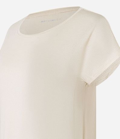 Remera en Microfibra con Escote Redondo 2