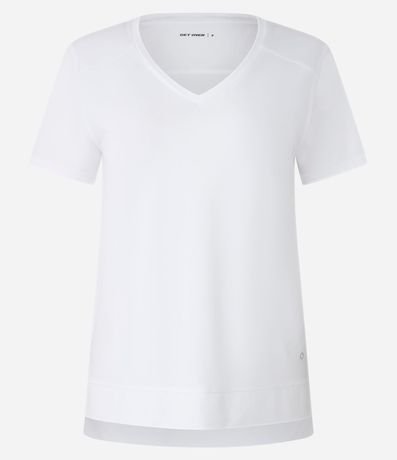 Remera Deportiva en Microfibra Agujerada con Bajo Mullet 4