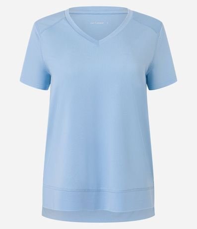 Remera Deportiva en Microfibra Agujerada con Bajo Mullet 4