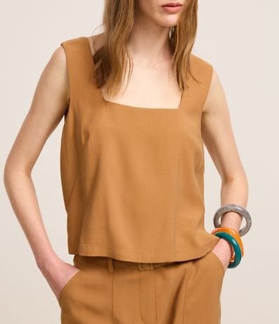 Blusa en Viscosa con Escote Cuadrado 5