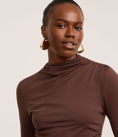 Vestido Midi en Poliamida con Cuello y Detalle Fruncido 3