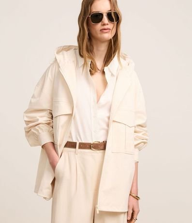 Campera Oversized con Ajustador en la Capucha y Bolsillos Cargo 1