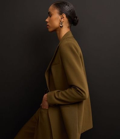 Blazer Oversize de Doble Botonadura 8