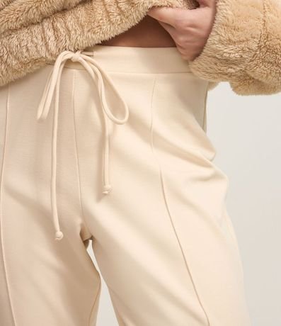 Pantalón Flare Sastrería en Viscosa con Lazo 4