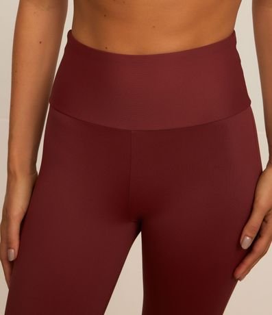 Pantalón Legging Flare Deportiva en Microfibra con Fenda Lateral 4