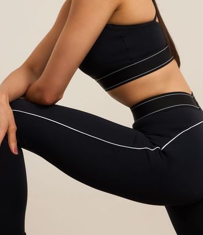 Pantalón Legging Deportiva en Microfibra con Detalles Contrastantes 4