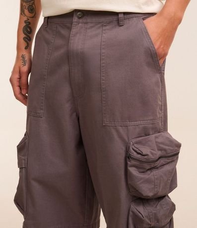 Bermuda Super Baggy en Sarga Bolsillo Cargo con Cierre en Cremallera 3