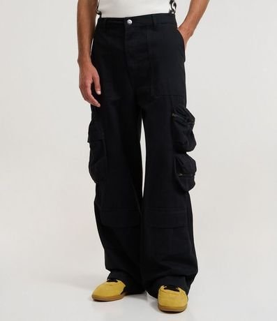 Pantalón Super Baggy en Sarga con Bolsillo Cargo con Cierre por Cremallera 2