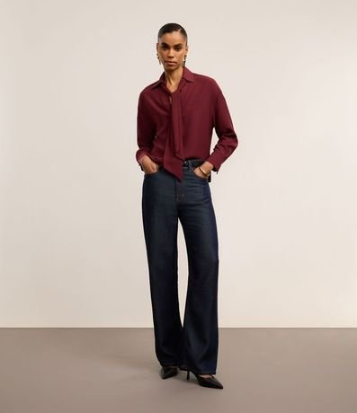 Camisa en Crepé con Cuello Lazo y Manga Larga 2