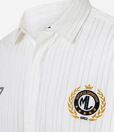 Camisa Oversized con Estampado Localizado y Lettering Texturizado 6