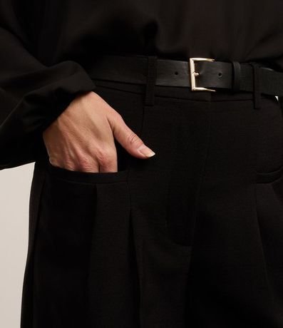 Pantalón Wide Leg en Sastrería con Pliegues y Cinturón 4