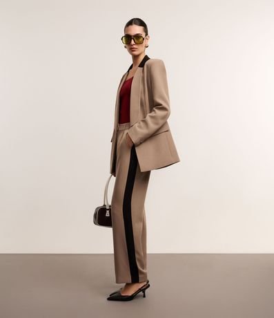 Pantalón Recto Sastrería con Pliegues y Contaste Lateral