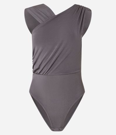 Body en Rib con Escote Assimétrico y Detalles Franzidos 5