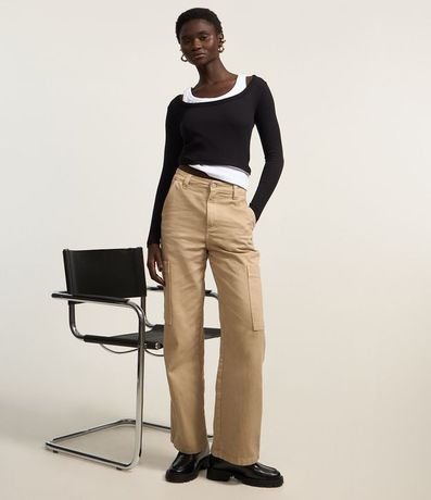 Blusa Acanalada en Rib con Escote Profundo 2