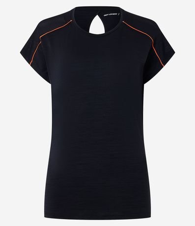 Remera Deportiva en Microfibra con Agujeritos y Contraste 5