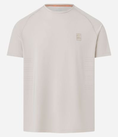 Remera Deportiva con Tecnologia Dry y Estampa Localizada 4