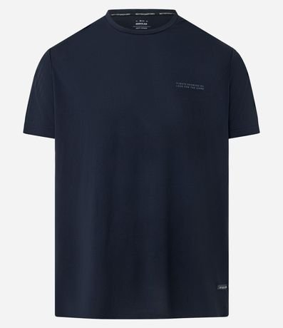 Remera Deportiva en Tecnologia Dry con Estampa Lettering Texturizada 7