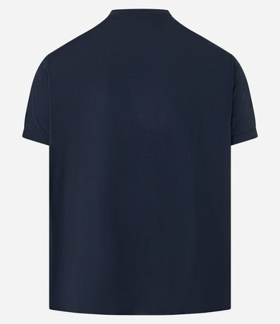 Remera Deportiva en Tecnologia Dry con Estampa Lettering Texturizada 9