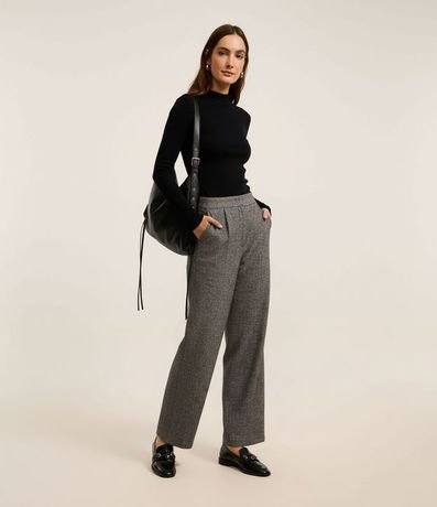 Blusa en Rib con Cuello Alto y Manga Larga 6