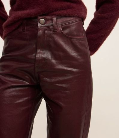 Pantalón Recto en Jeans Resinado con Cintura Alta 4