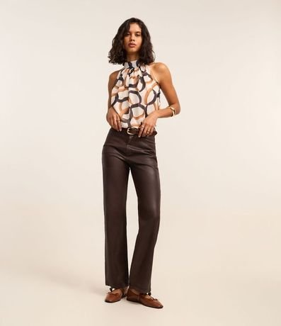 Pantalón Recto en Jeans Resinado con Cintura Alta