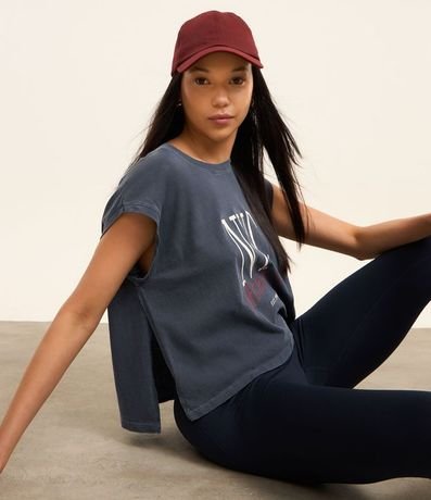 Remera Boxy deportiva en Algodón desteñido con Estampa NYC Athletic