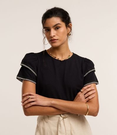 Blusa en Algodón con Detalle en Efecto Ganchillo en la Manga 2