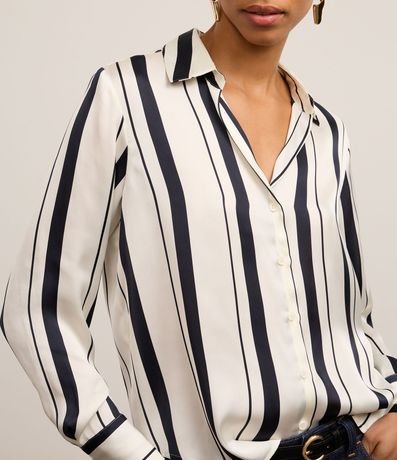 Camisa Satinada con Rayas y Vista con Botones 5